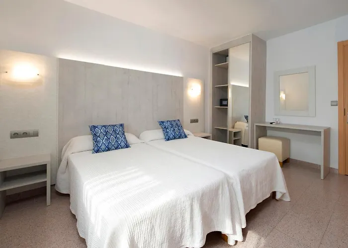 Hotel cerca del colegio: Hostal Roca